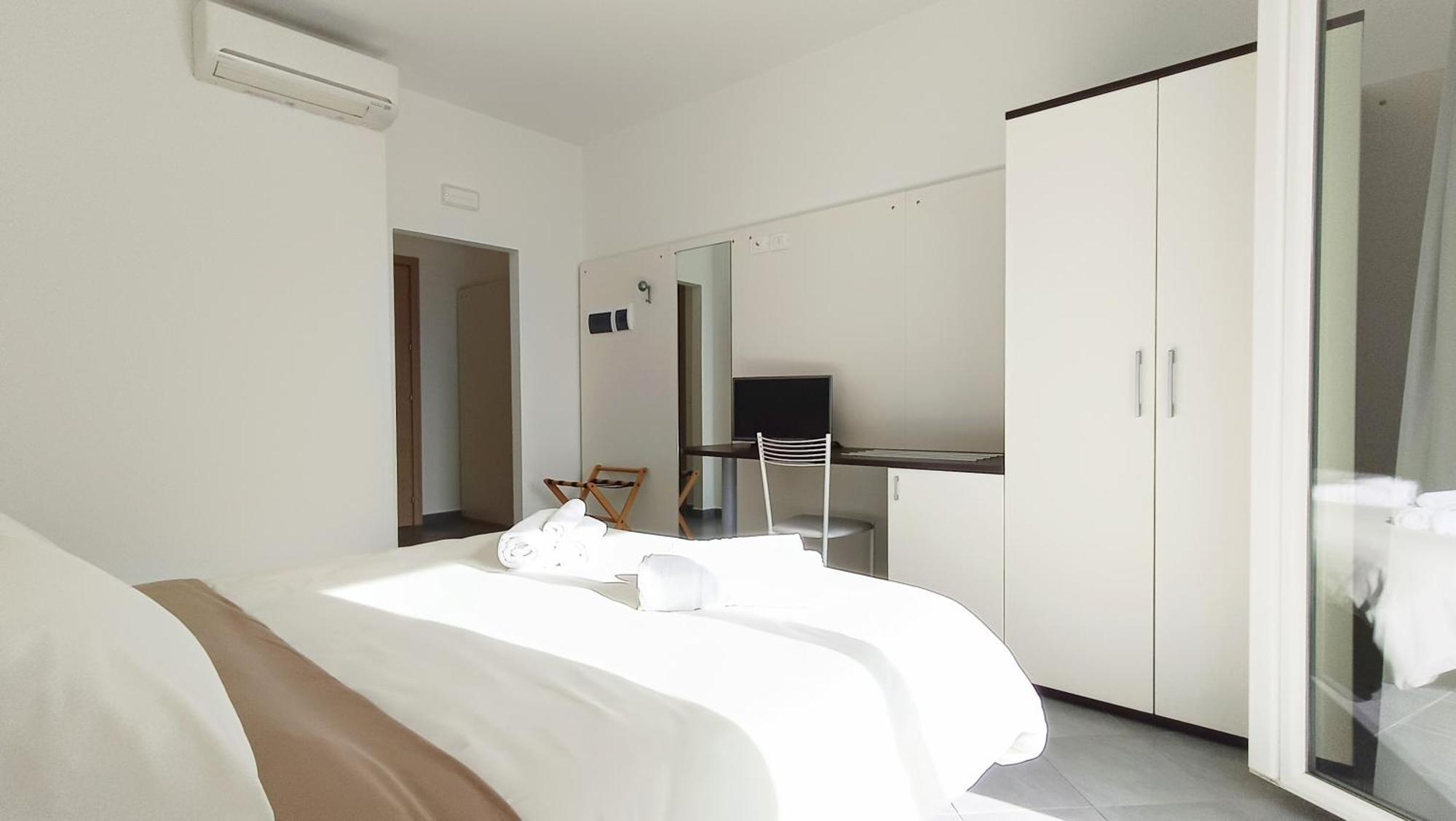 Lido Rooms & Apartments Lido di Fermo Extérieur photo